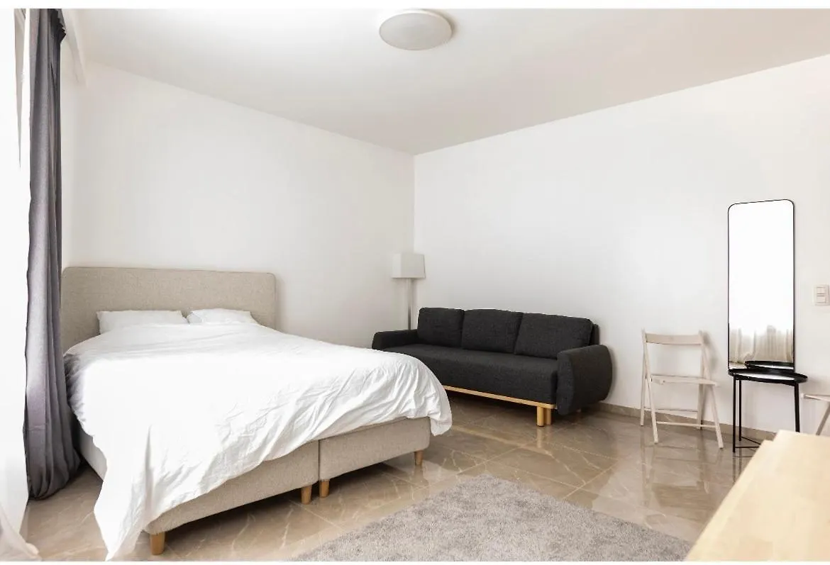 Diamonds Studio Apartment Antwerp 0*,  Belgium